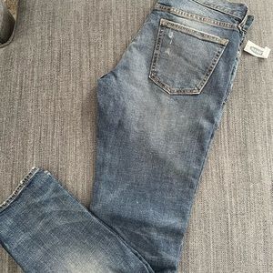 BNWT old navy mens jeans slim with built in flex 33x34